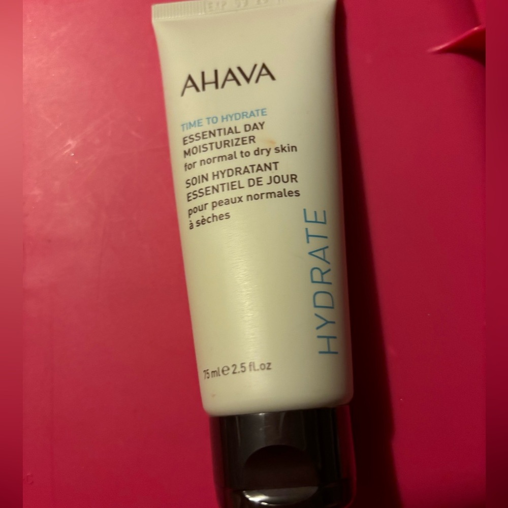 Ahava Essential Day Moisturizer